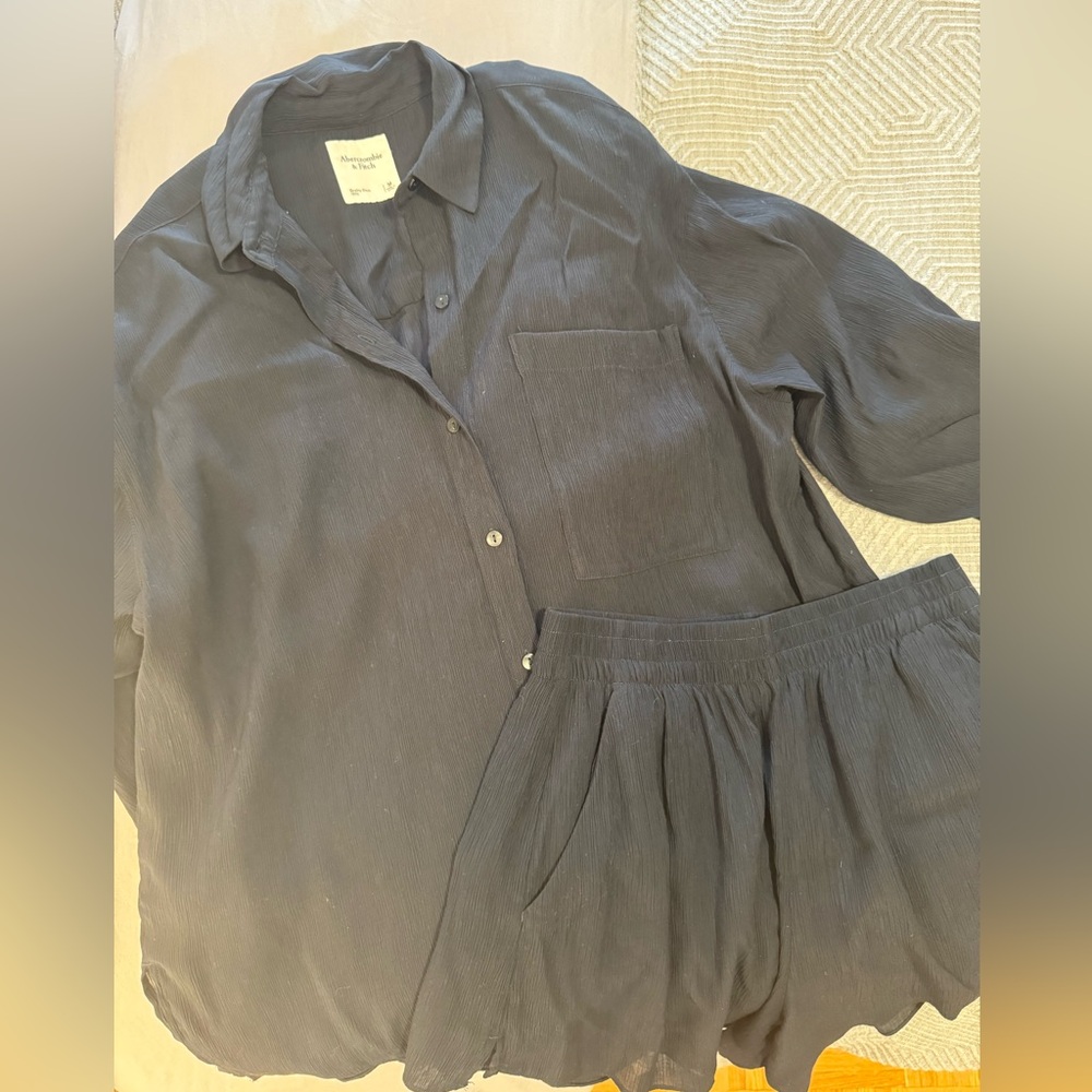 Abercrombie & Fitch Shirt and Shorts Set